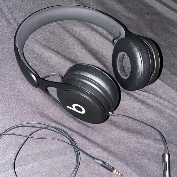 Beats ep headphones